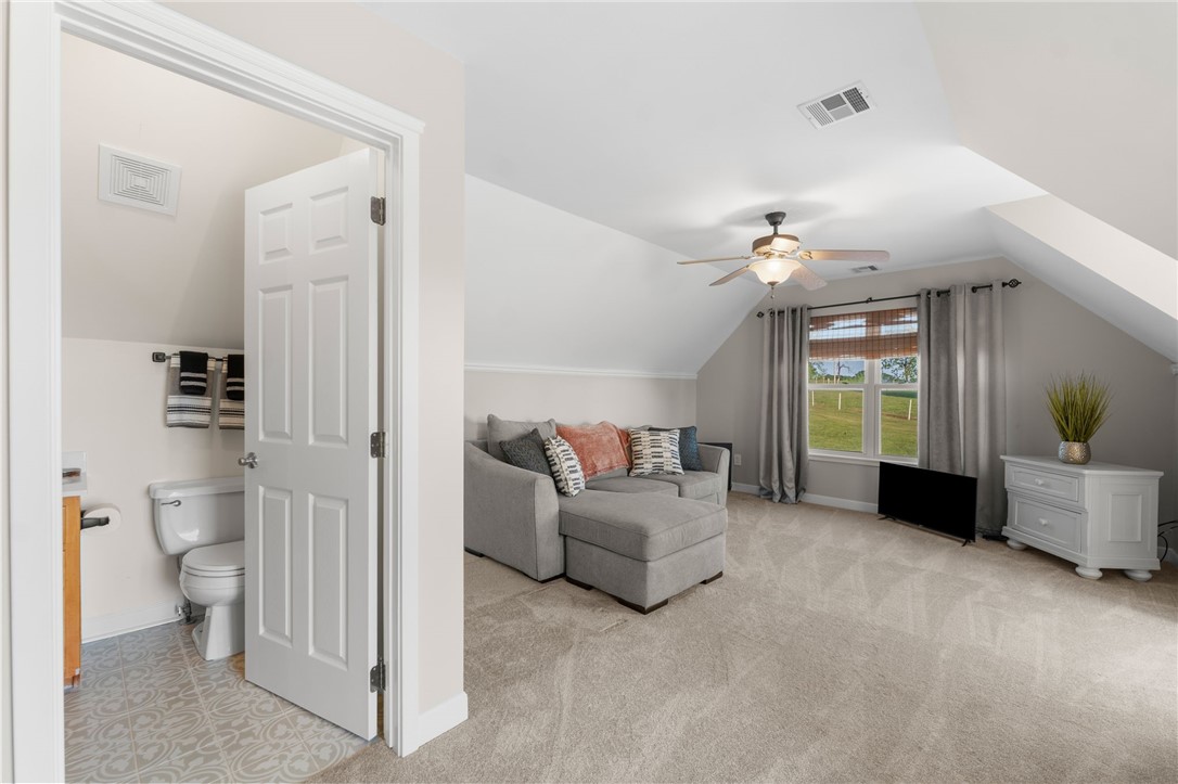 14-21-29-RURAL - Residential