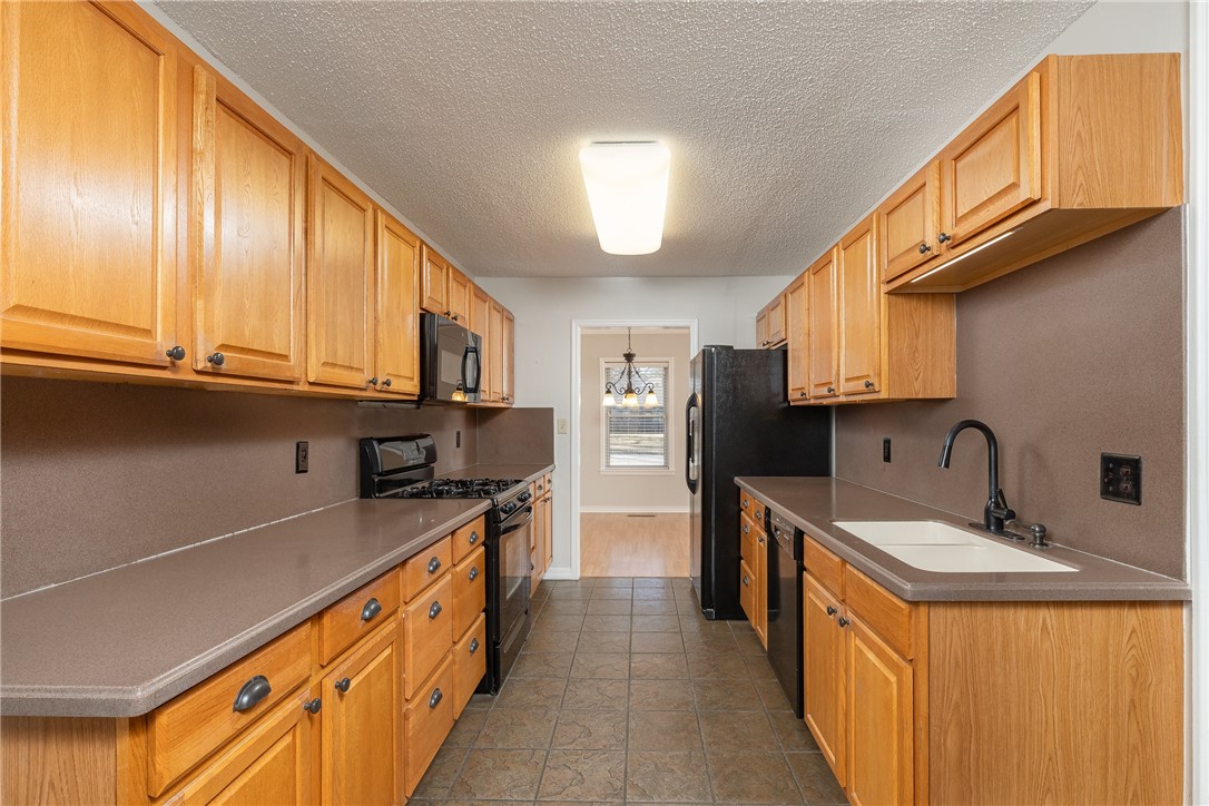 Oaks Manor Sub - Residential