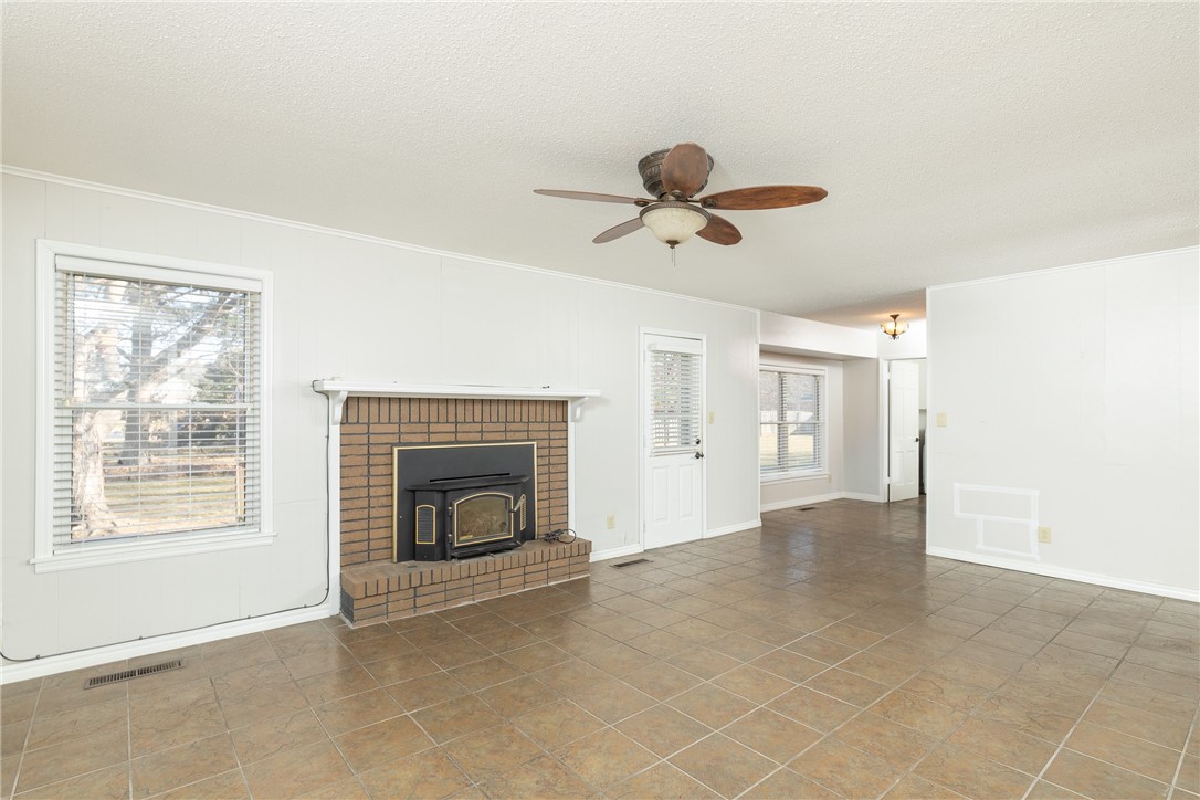 Oaks Manor Sub - Residential