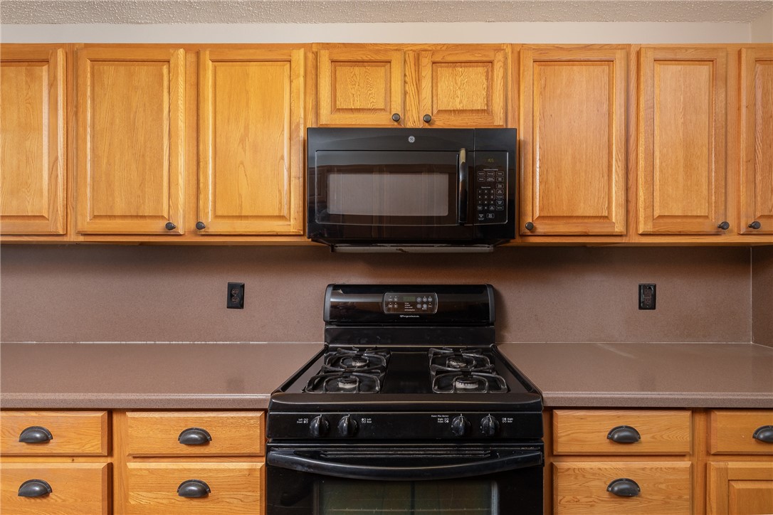 Oaks Manor Sub - Residential