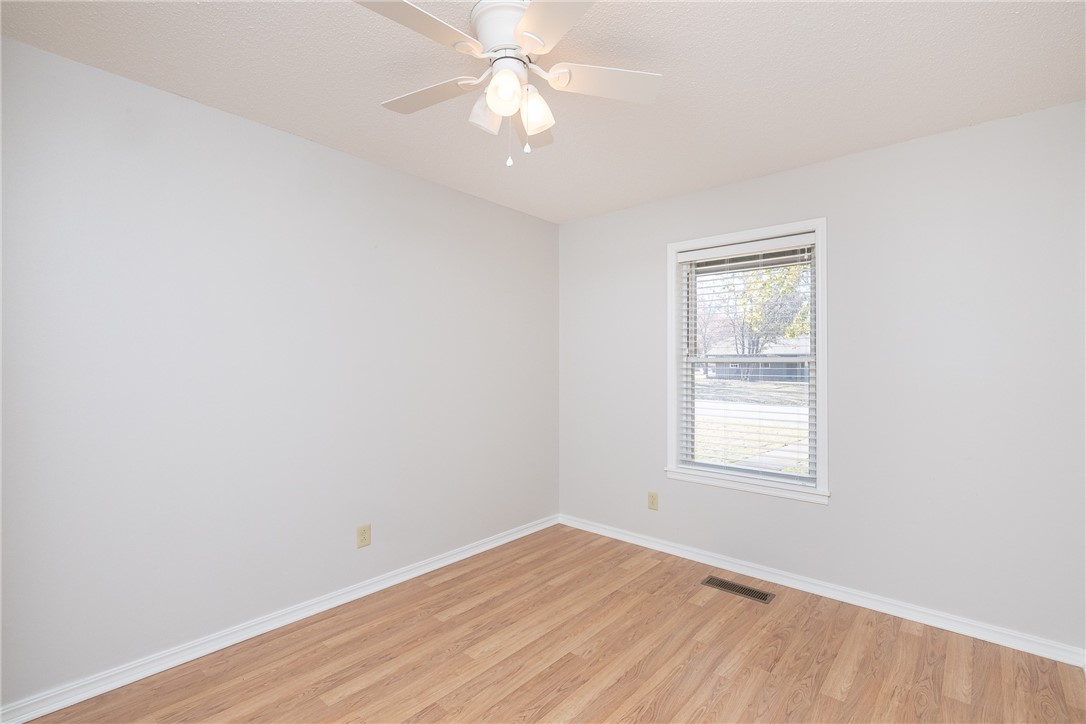 Oaks Manor Sub - Residential