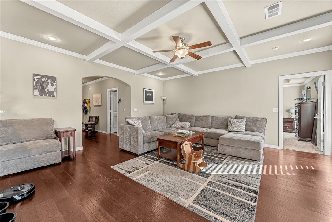 Chelsea Point Ii Rogers - Residential