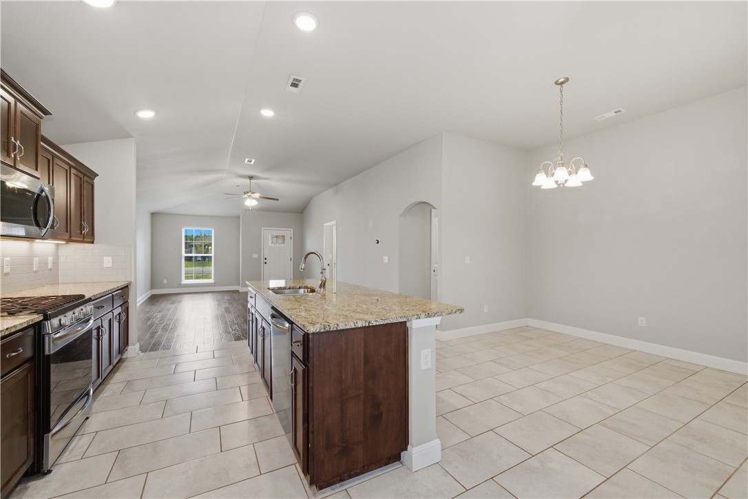 Woodward Hills Sub Ph 1 & Ph 2 Highfill - Residential