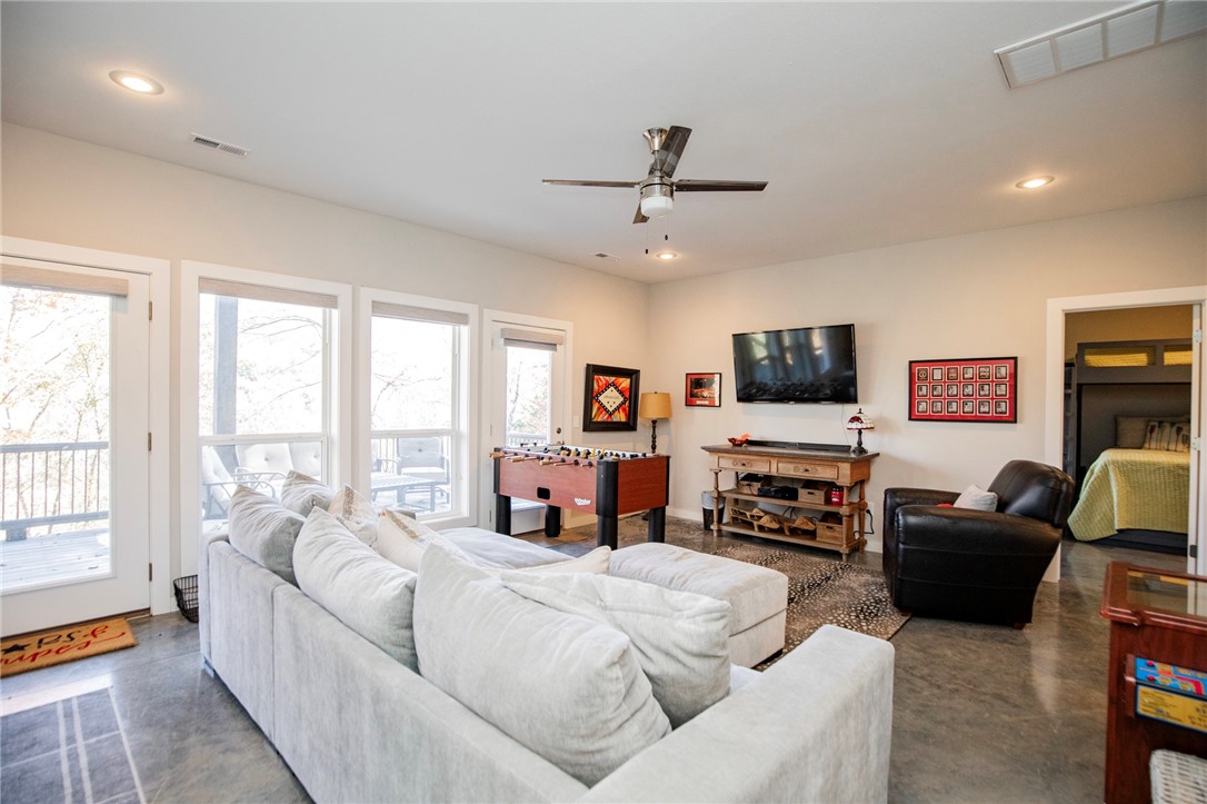 Grassy Knob - Residential