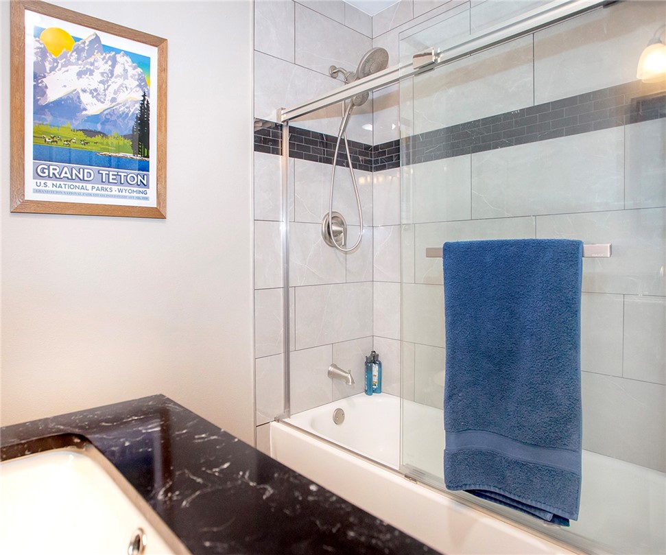 Round Mountain Dev Prop - Residential