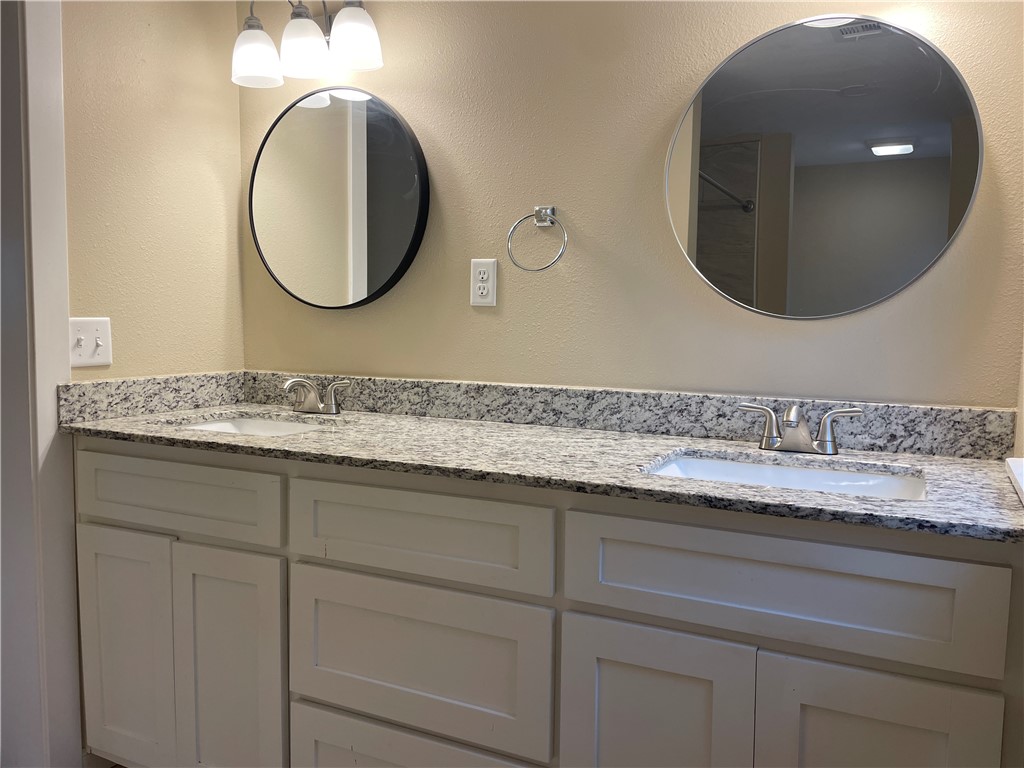 Fayetteville Outlots - Residential Lease