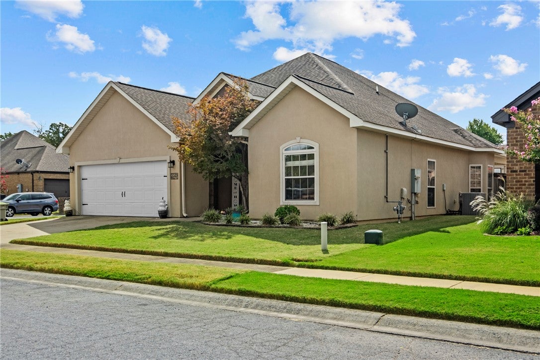 5529 Village Trace