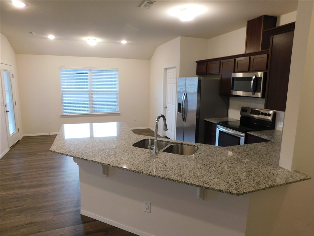 Crystal Spgs Village Ph I - Residential Lease