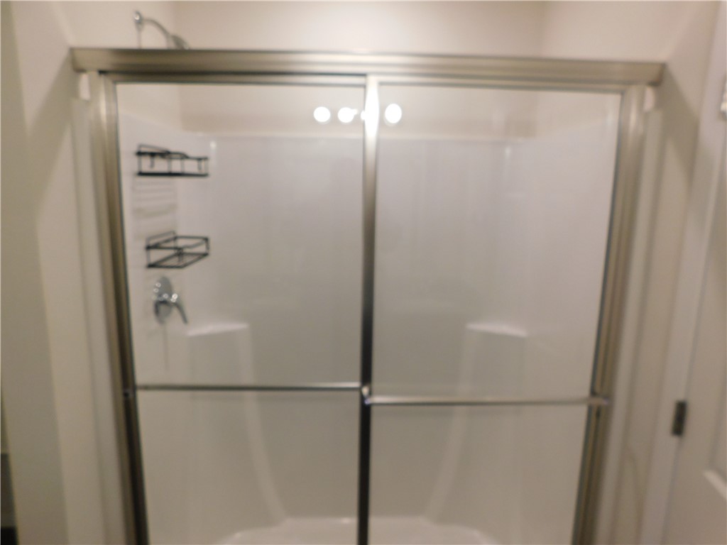 Crystal Spgs Village Ph I - Residential Lease