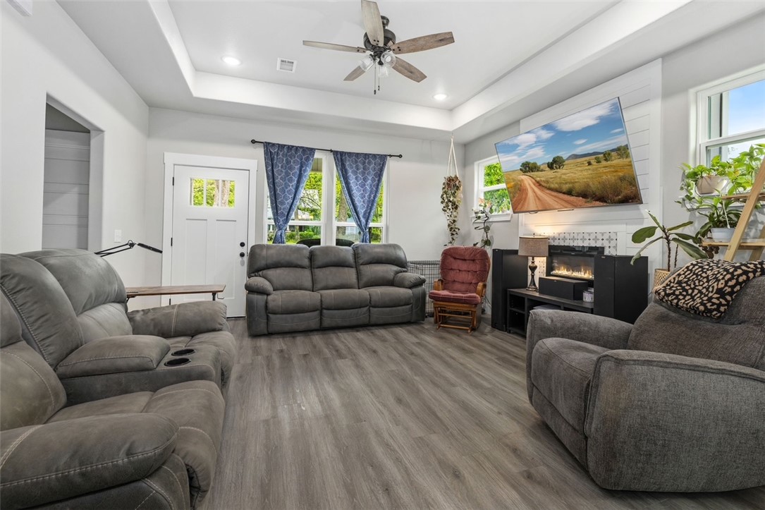 Lincoln Outlots - Residential