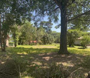 Small Town Feel - Friendly NeighborsCLOVER HILL PLACE Subdivision LOT 30Within 5 - 12 minutes of most places, even public transportation.Fenced Yard for your pets or garden