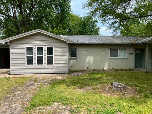 Cute 3 bedroom duplex located in Gentry! Has 2 car garage and partially fenced yard. Property comes with all kitchen appliances. Tenant will be responsible for electric, gas, water, trash, lawn maintenance, and washer and dryer. Property will be ready July - showings through appointment only. Apply online at www.nwarealtypm.com. We process applications as we receive and once an application is approved, we reach out for deposit. Deposit secures the unit not the application. Please be aware of scams. Our application process is to be paid online through a secure portal and we do not accept cash, CashApp, Venmo, and/or PayPal.