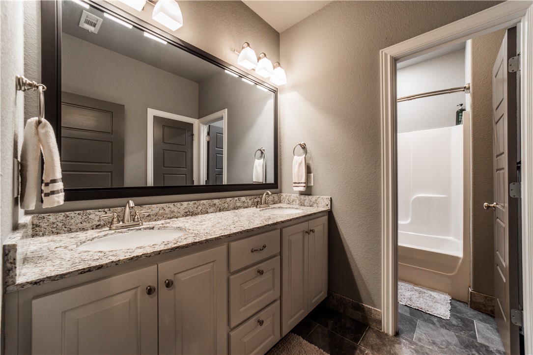 Iveys Ph Ii, The Rogers - Residential