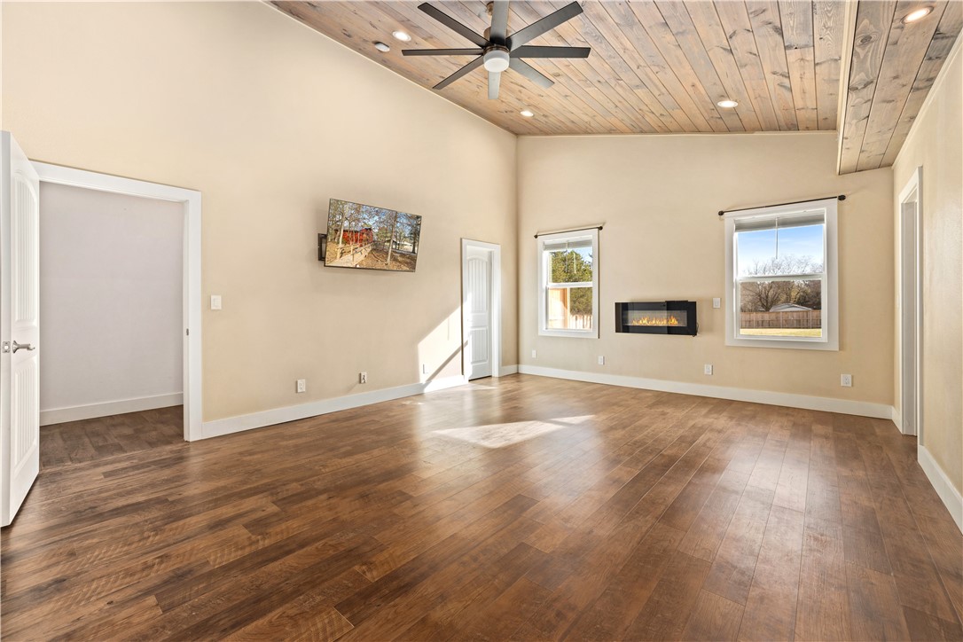 Greenland Original - Residential