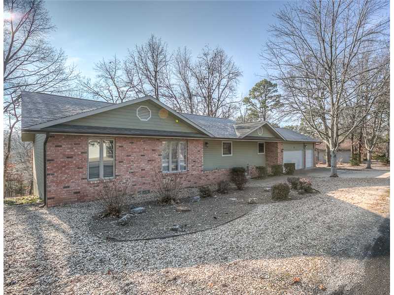 Nicely updated 3 bedroom, 3 bath home on large lot. Granite counters and sink, top of the line appliances, newer roof, light fixtures, fans and flooring. Extra wide lot with nice play area to the side, 3-car garage Convenient location!