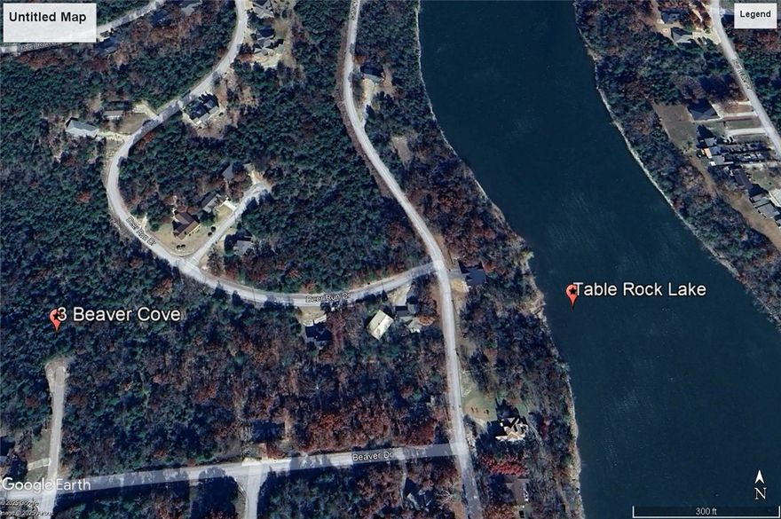 Ready to build your dream home? Quiet and gently wooded on a cul-de-sac, this lot offers the best of both worlds. Enjoy the amenities in Holiday Island like golf courses, a country club, swimming, tennis and a marina with a fishing dock or watch the local fauna from your front porch! Nearby Eureka Springs or Rogers offers great shopping and vibrant cultural hubs.