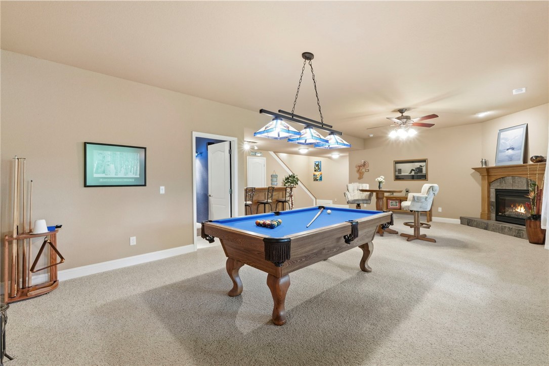 Point At Falls Hollow, The - Residential