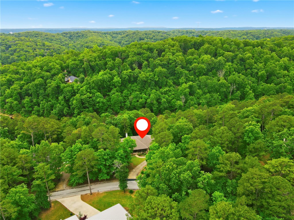 Point At Falls Hollow, The - Residential