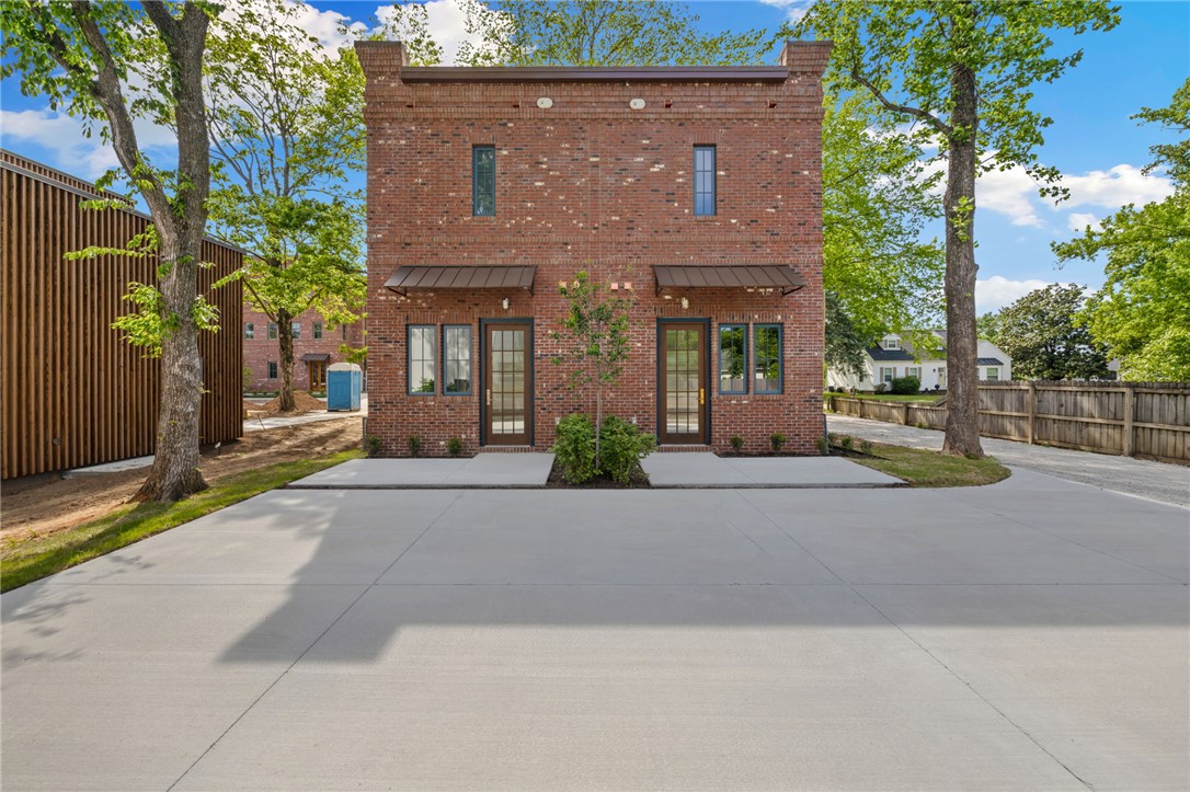Dunn & Davis - Residential