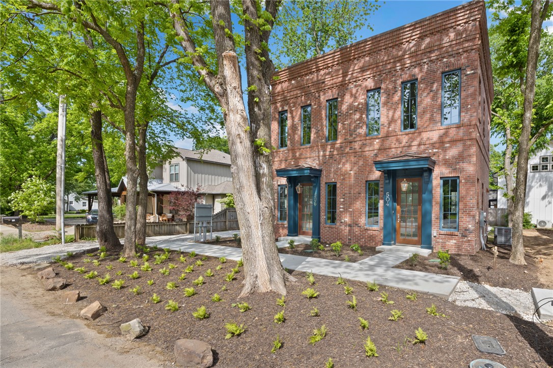 Dunn & Davis - Residential