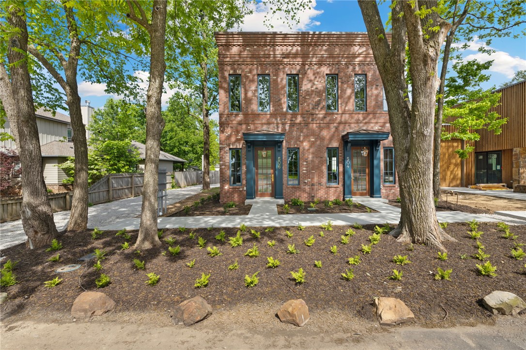 Dunn & Davis - Residential