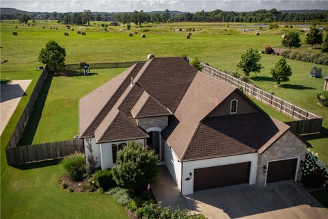 Photo of 2296 Riverwater Lane, Fayetteville, AR 72703 (MLS # 1354828)