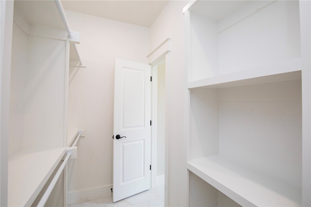 GRAND ESTATES PH 1-GENTRY - Residential