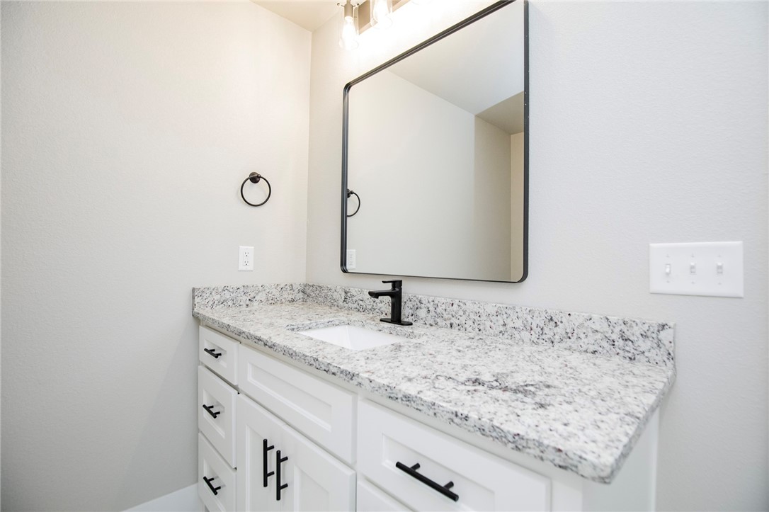 GRAND ESTATES PH 1-GENTRY - Residential