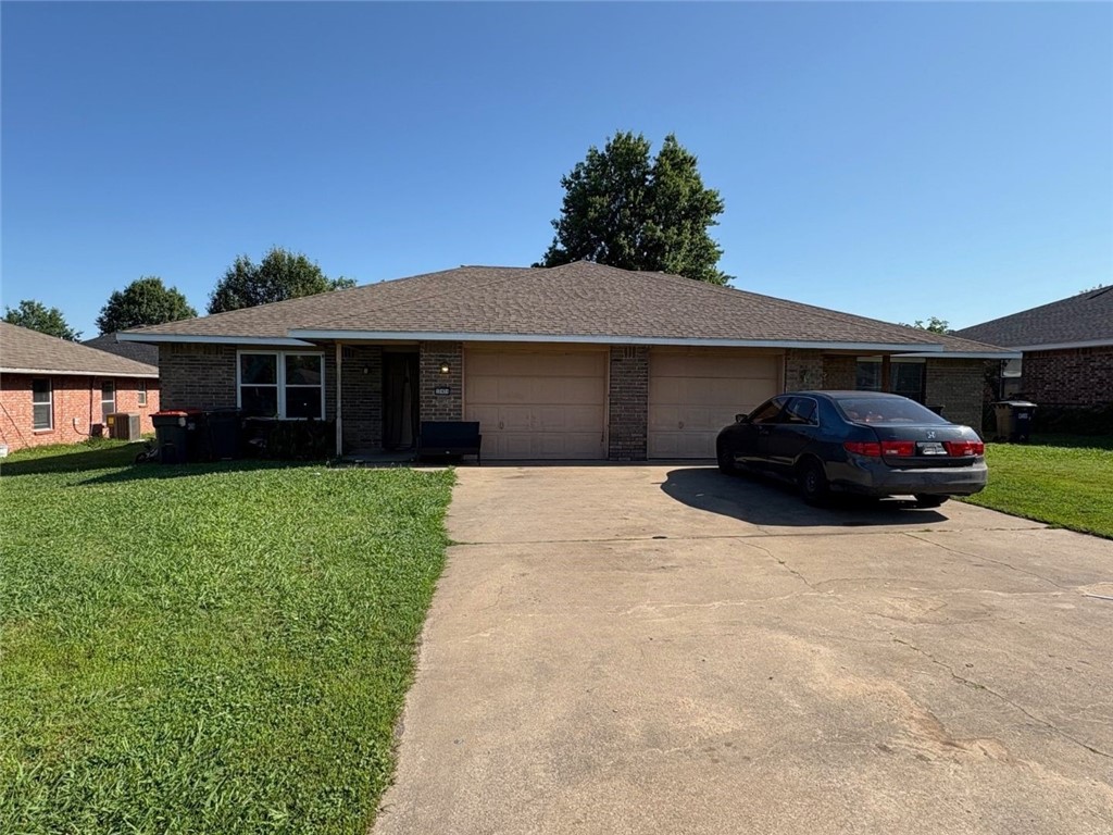 Excellent investment opportunity in the heart of Springdale! This 2,370 sq ft duplex features two units, each with 2 bedrooms and 2 bathrooms, just 3 minutes from the vibrant Emma Ave and close to shops, dining, and major conveniences. Located in a high-demand rental area, this property is ideal for investors looking to expand their portfolio or for owner-occupants interested in house-hacking. The property is being sold as-is, offering great potential for value-add improvements. Whether you plan to renovate and hold or upgrade and flip, this duplex offers solid fundamentals in a prime location. Rare opportunity to invest in a growing Springdale neighborhood with strong appreciation and rental demand. Donāt miss your chance to secure a great asset in one of Northwest Arkansasās fastest-growing markets!