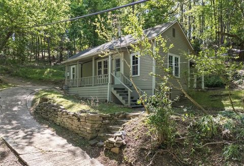 Photo of 17 Berryville Avenue, Eureka Springs, AR 72632 (MLS # 1344083)
