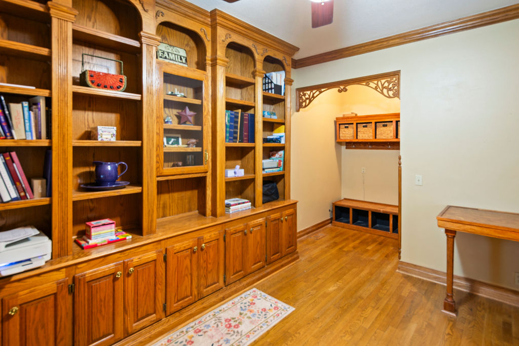 Mountain Spgs Estate 3rd Bvv - Residential