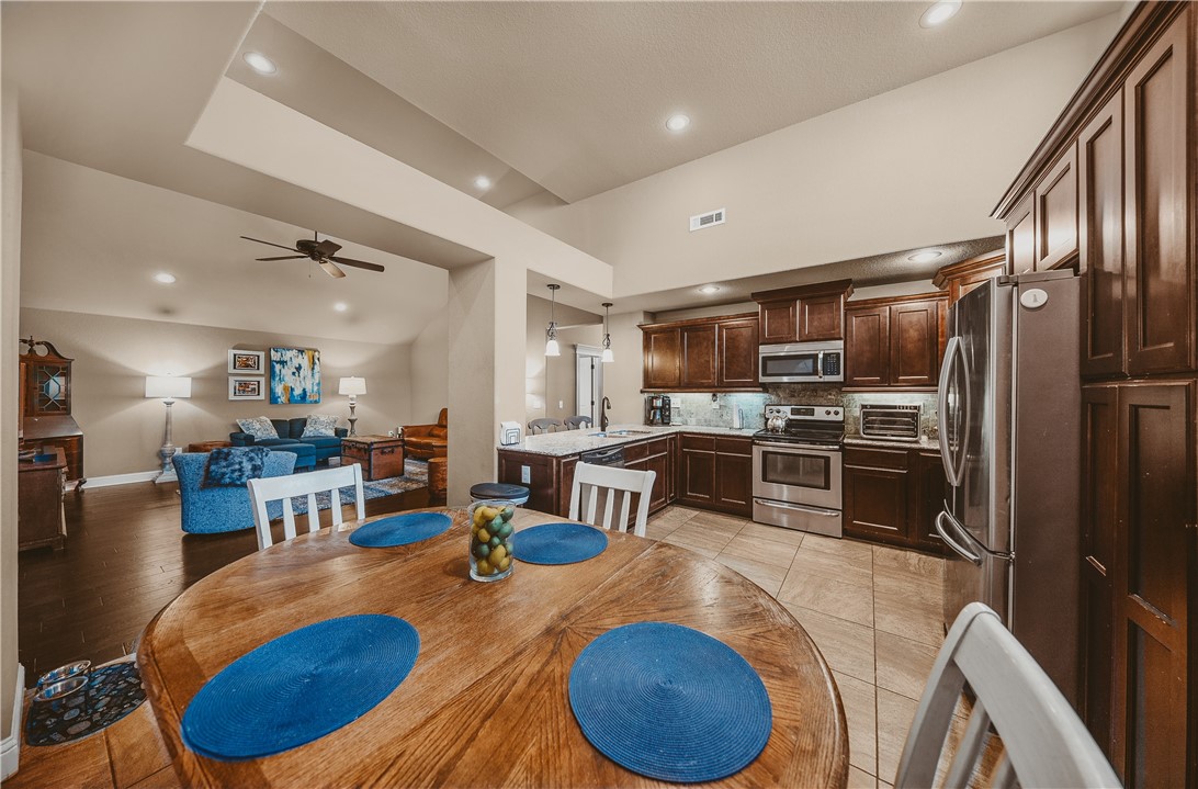 Stone Meadow Add Bentonville - Residential Lease