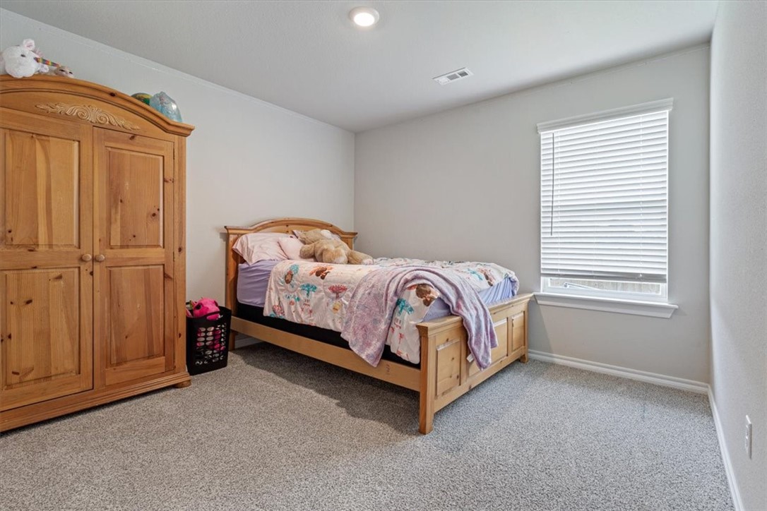 Pioneer Woods - Residential