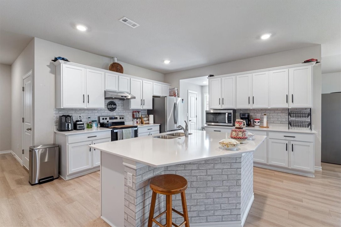 Pioneer Woods - Residential
