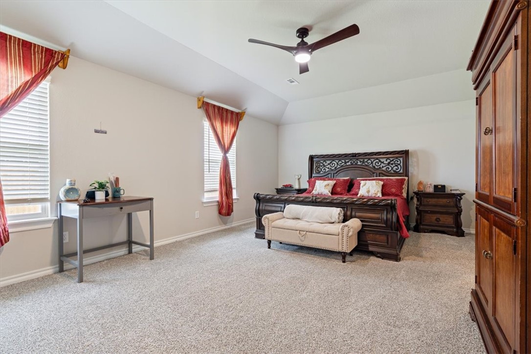 Pioneer Woods - Residential