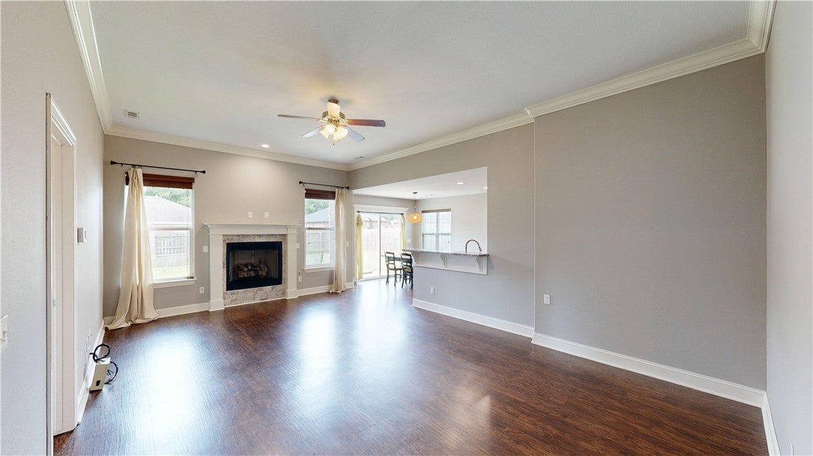 143 Alexandra Loop