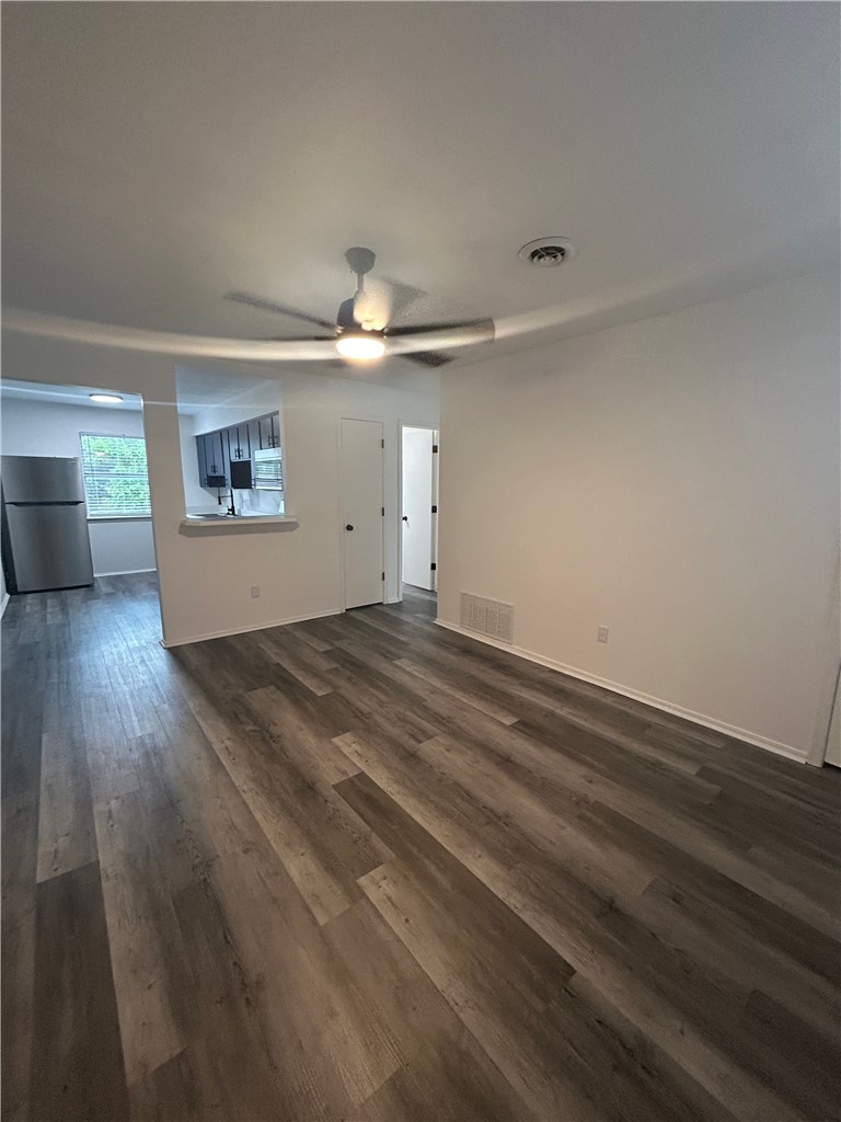 University Acres Sub - Residential Lease