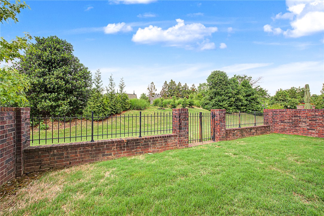 Shadow Valley - Residential