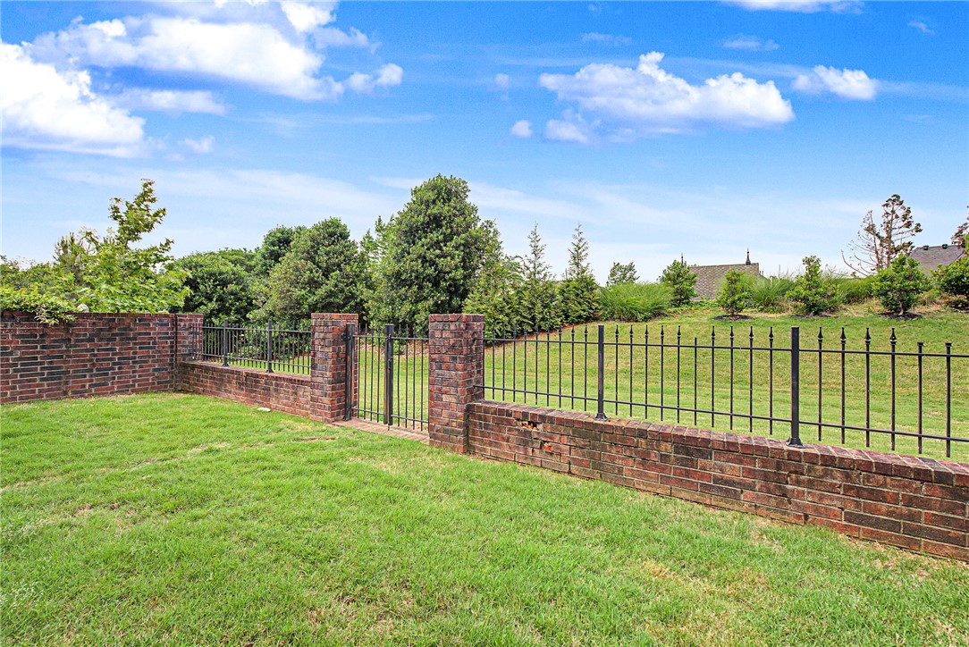 Shadow Valley - Residential