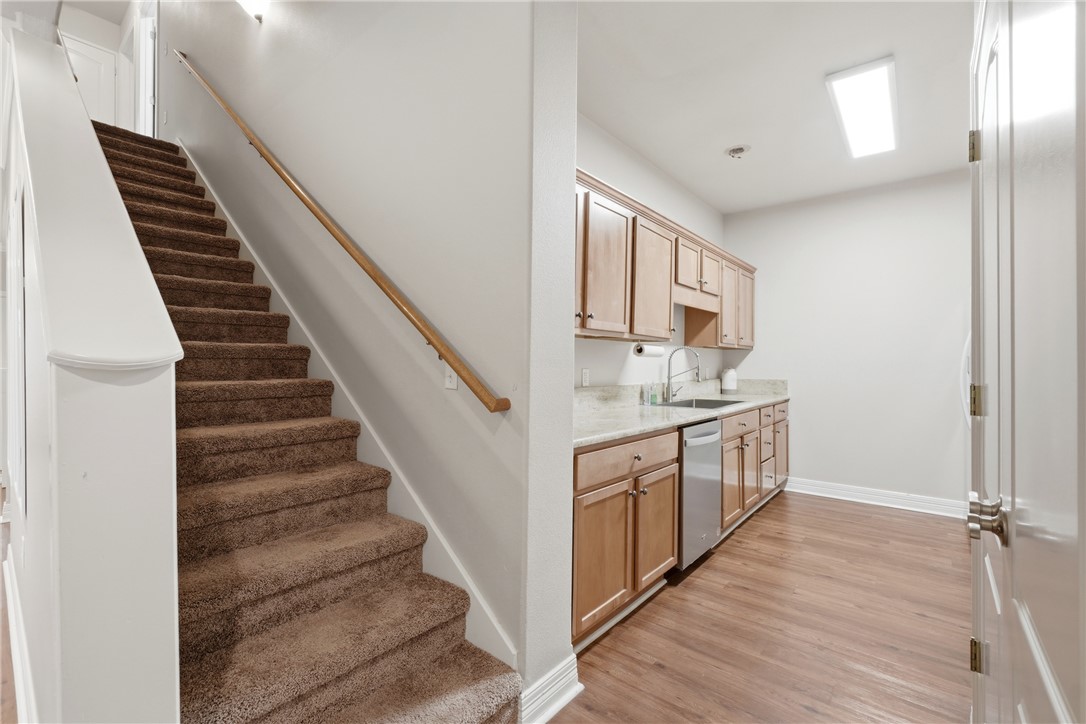 Homes At Oakmont Horizontal Prop Rogers - Residential