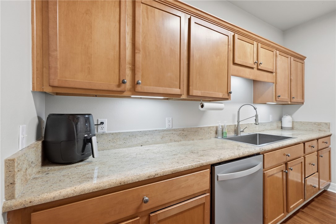 Homes At Oakmont Horizontal Prop Rogers - Residential