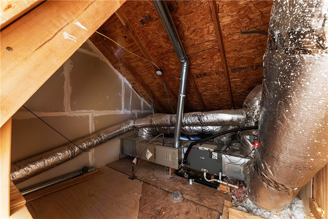 Homes At Oakmont Horizontal Prop Rogers - Residential