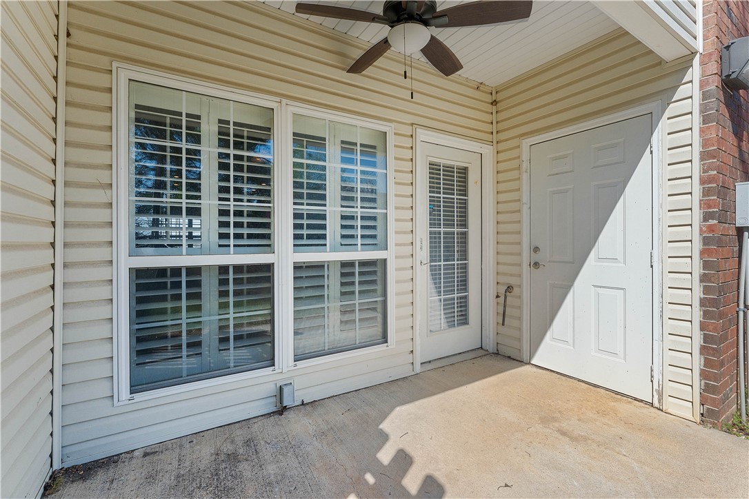 Homes At Oakmont Horizontal Prop Rogers - Residential