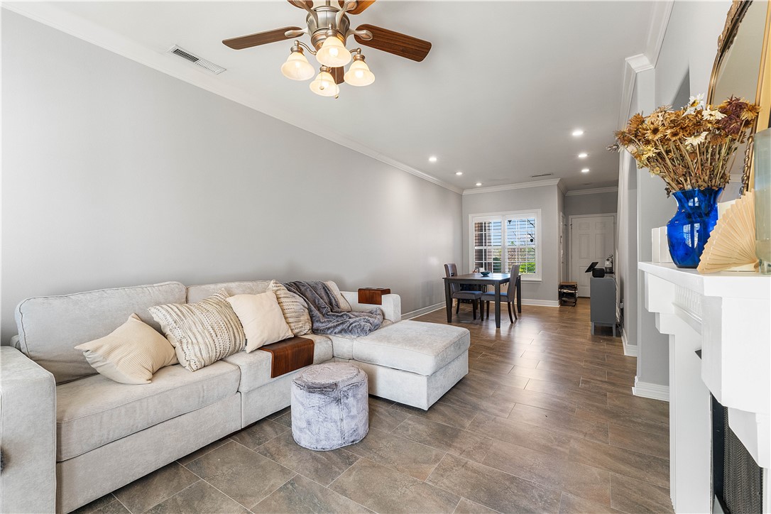 Homes At Oakmont Horizontal Prop Rogers - Residential