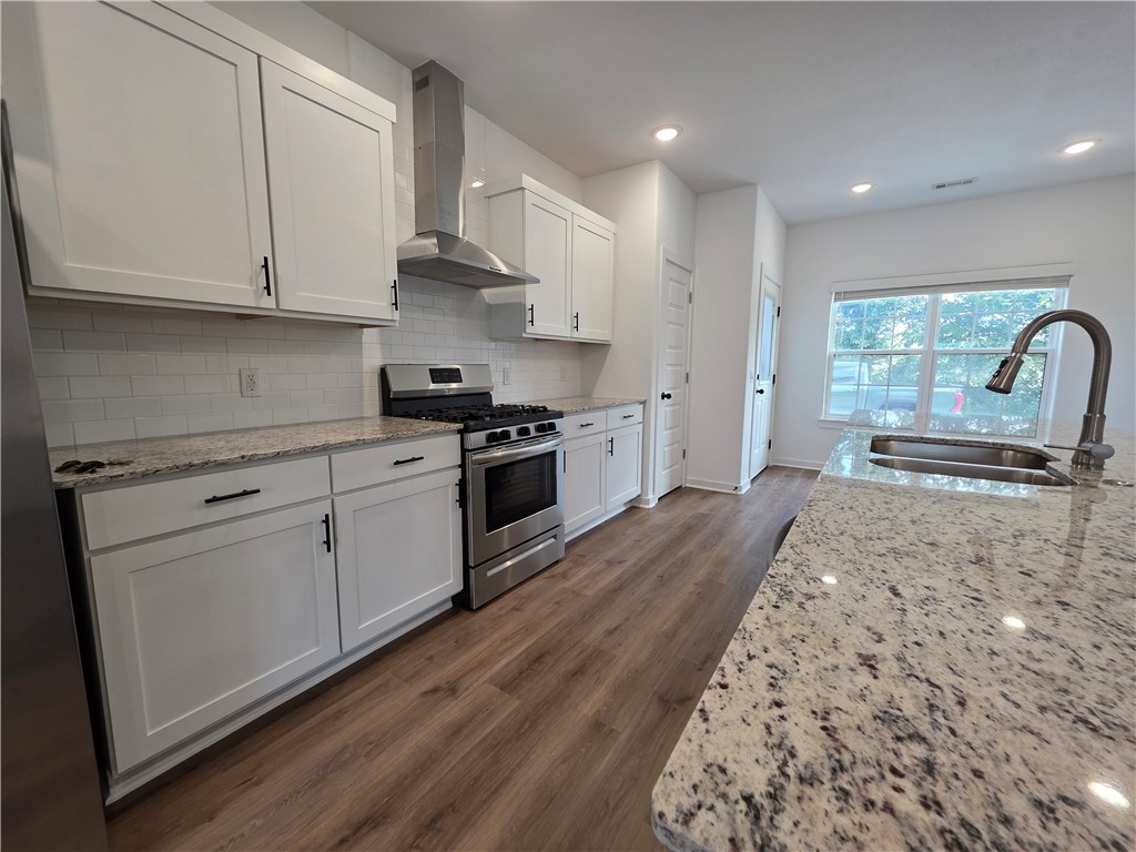 Fayetteville Outlots - Residential Lease