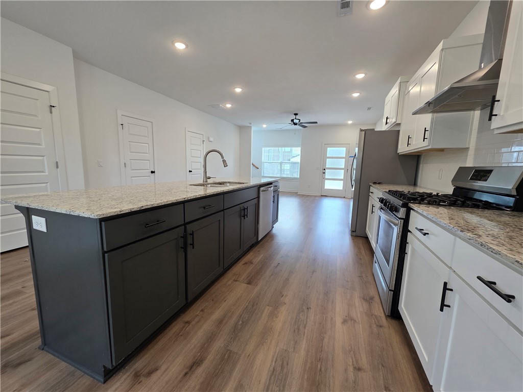 Fayetteville Outlots - Residential Lease