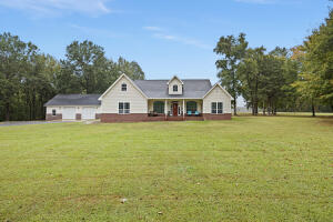 Pristine Condition inside and out! Nearly 2900 sq.ft home situated on 5 acres with a 40x30 shop and that is just the beginning of the list of amenities you will find to enjoy! New roof in 2023! 4 bedrooms, 3 bathrooms, bonus room, formal dining room, breakfast nook, covered front and back porch and the list goes on and on!
