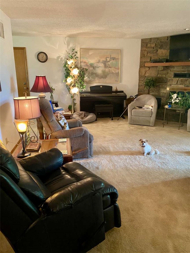 Churchill Sub Bvv - Residential