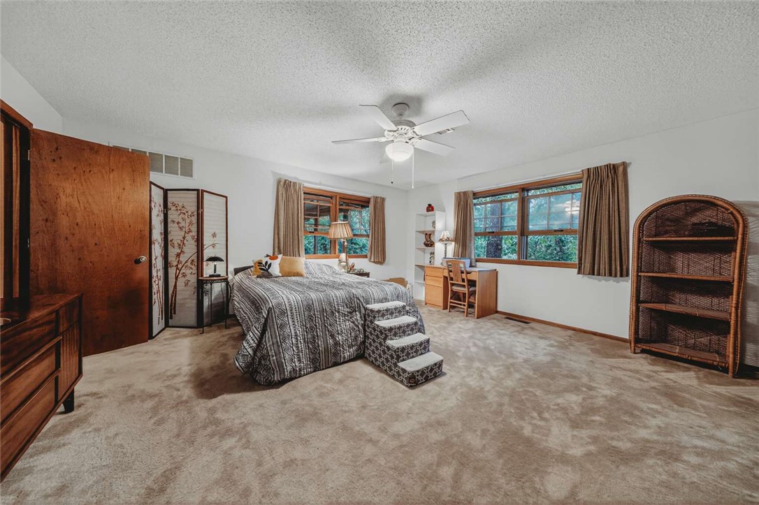 Churchill Sub Bvv - Residential