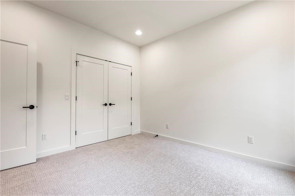 Brecknock Sub Bvv - Residential Lease